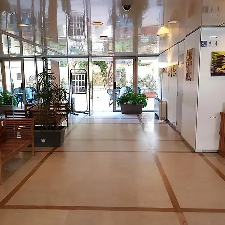 Centre Juan Les Pins Apartment Exterior photo