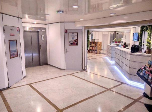 Apartment Centre Les Pins *